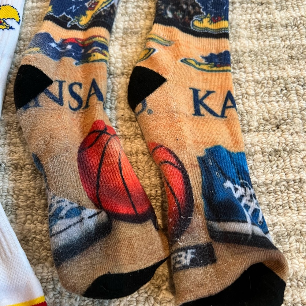 KU Kansas Jayhawks Men's Crew Socks - White and Multicolor and new shoe strings - Picture 5 of 8